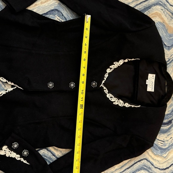 St. John evening Santana knit black jeweled cardigan sweater 8 vintage - Picture 6 of 13